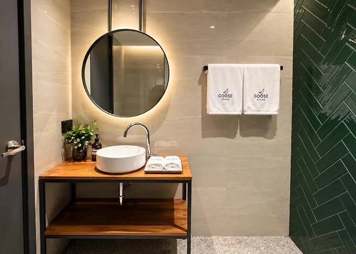 Hotel Goose Living Bts Phra Khanong Bangkok