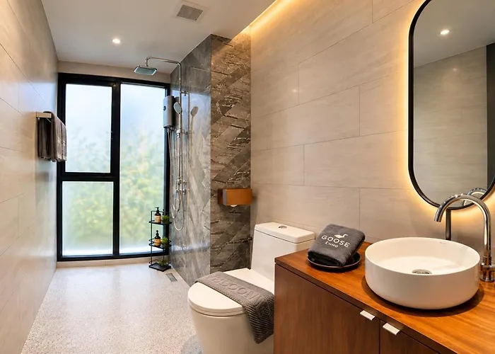 Hotel Goose Living Bts Phra Khanong Bangkok
