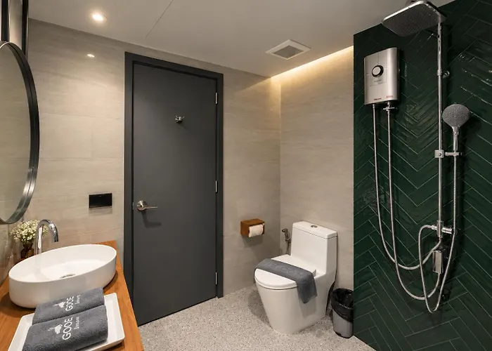 Hotel Goose Living Bts Phra Khanong Bangkok
